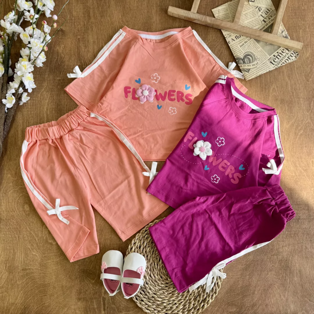 کراپ رگلان و شلوارک نواردار گل برجسته Flowers کد 6114