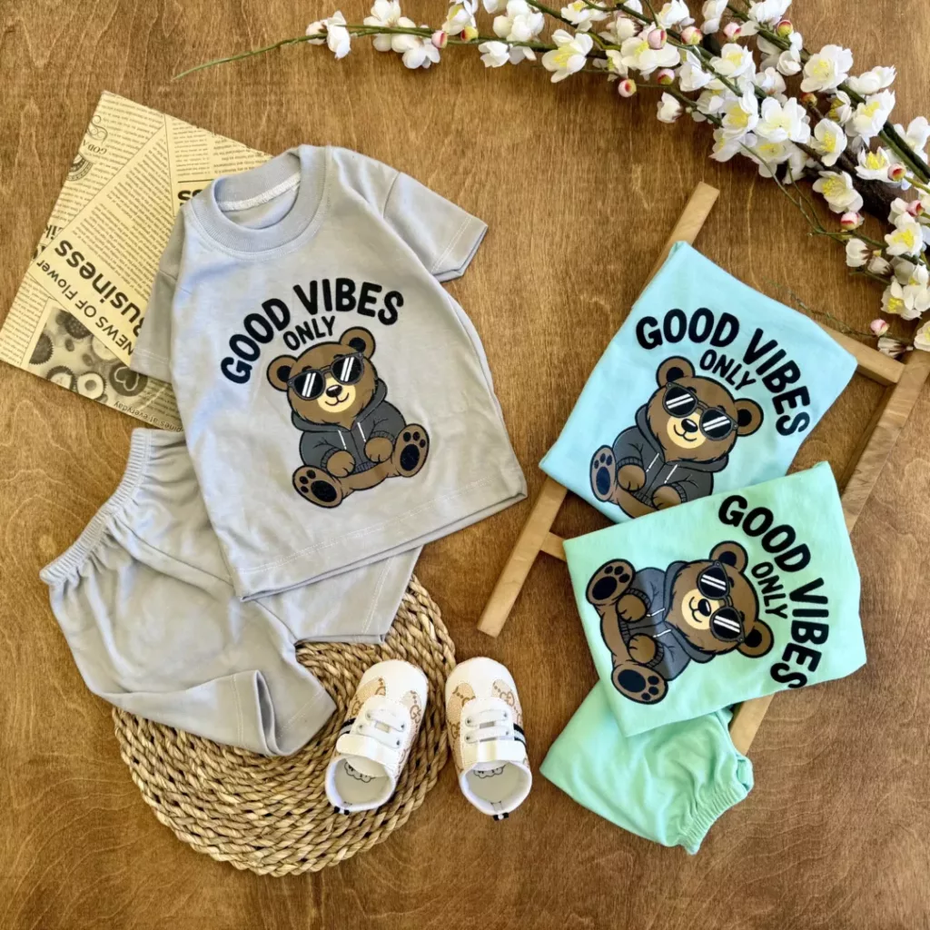 تیشرت شلوارک خرس good vibes سایز 4 تا 6 کد 6396