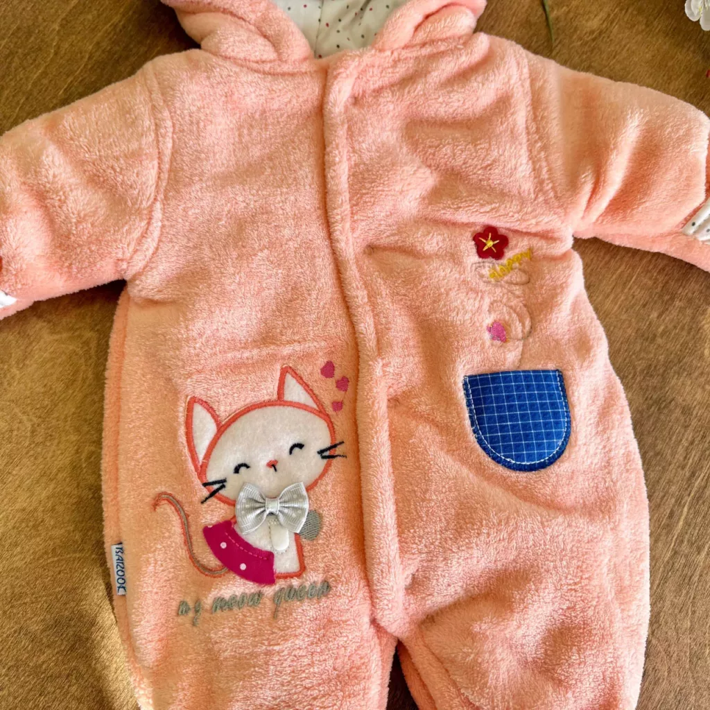 سرهمی مخمل گربه پاپیونی چهارخونه سایز 1،2 کد 6929